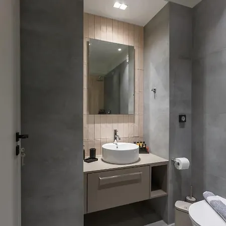 Studio W/King Size Bed Near The Heart Of Καλαμάτα Εξωτερικό φωτογραφία