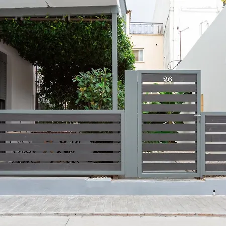Studio W/King Size Bed Near The Heart Of Καλαμάτα Εξωτερικό φωτογραφία
