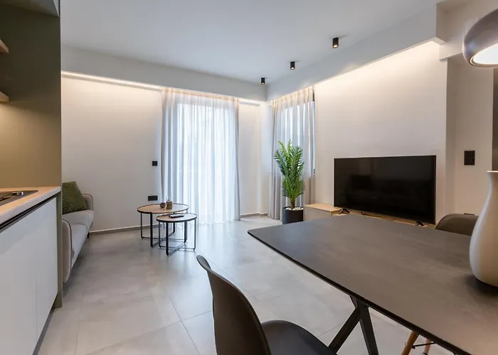 Studio W/King Size Bed Near The Heart Of Kalamata